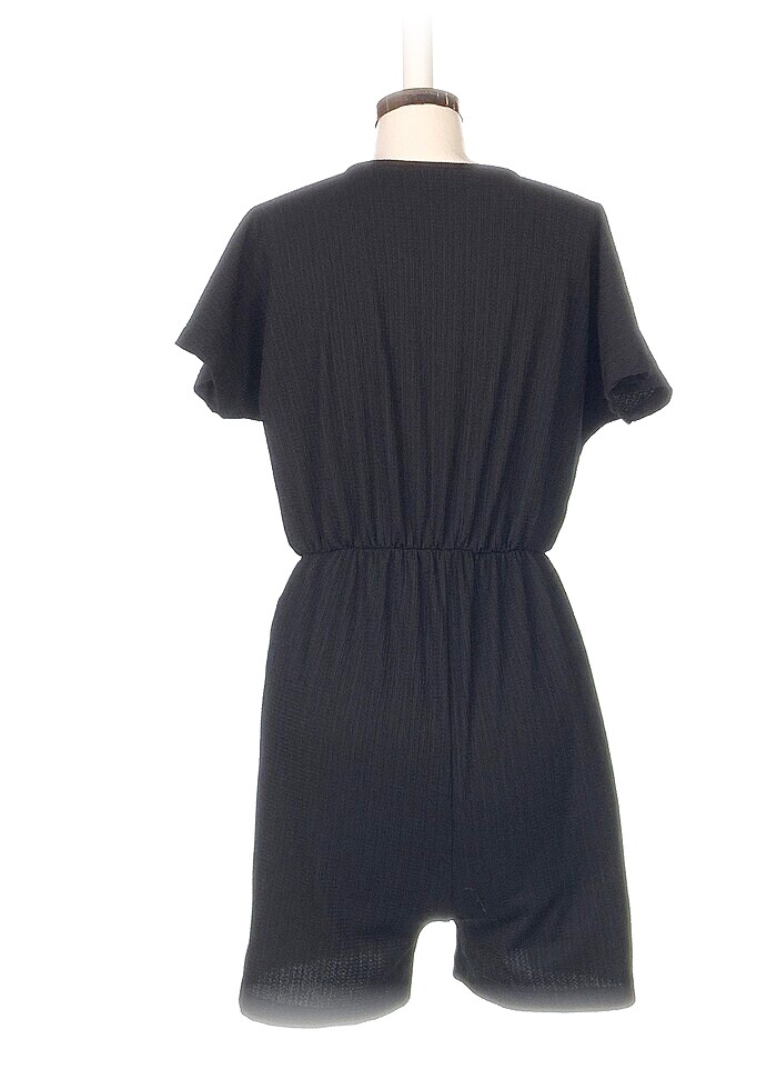 Trendyol & Milla Kısa Tulum %70 İndirimli. - Görsel 3