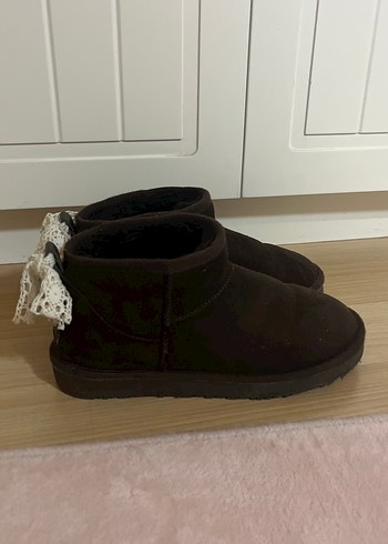 Ugg Kısa Bot
