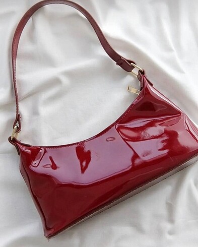 bordo rugan çanta