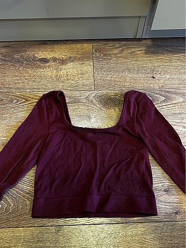 TRENDYOLMİLLA BORDO CROP