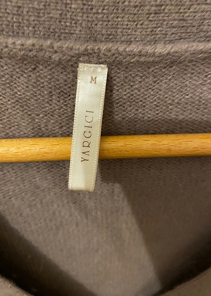 Yargıcı yün hırka - Görsel 4