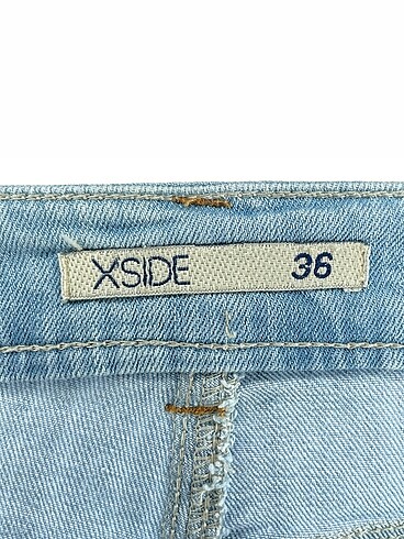 LC Waikiki Mini Şort %70 İndirimli. - Görsel 4