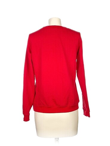 m Beden Diğer Sweatshirt %70 İndirimli.