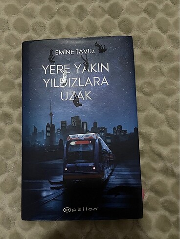 yere yakın yıldızlara uzak