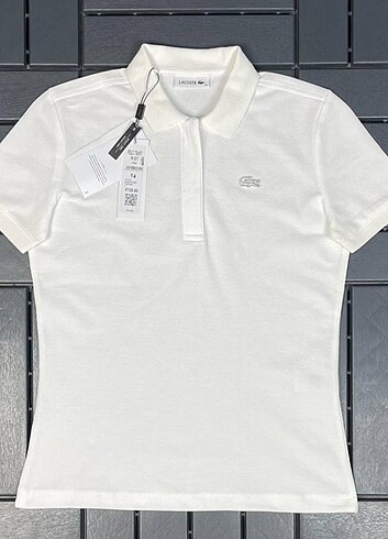 Fermuarlı Polo Yaka Kadın Tshirt