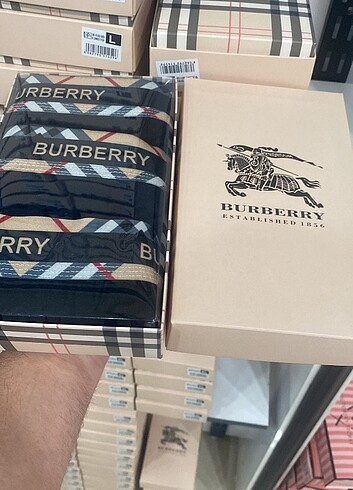 Burberry marka 