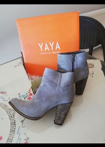 YAYA BY HOTİÇ Gri Süet Dolgu Topuklu Kadın Bot - Görsel 3