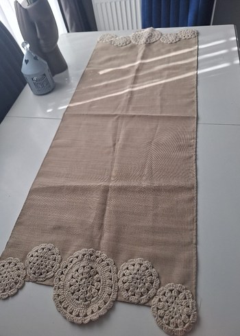 Bej Nakışlı Bohem Masa Örtüsü