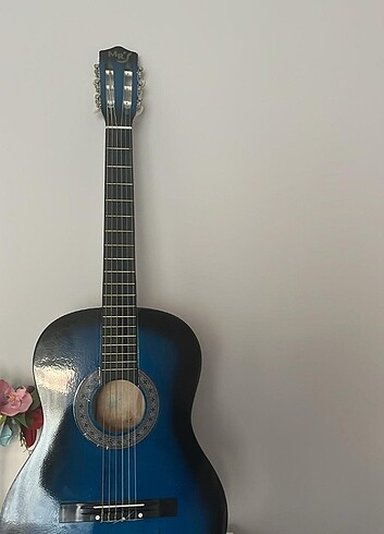  Mavi Gitar