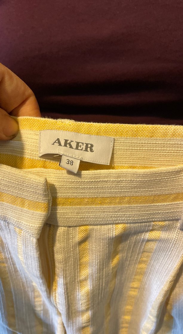 Beyaz Piliseli Midi Kadın Kumaş Pantolon - Görsel 2