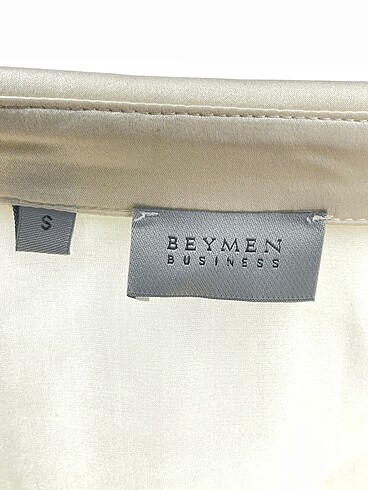 s Beden beyaz Renk Beymen Gömlek %70 İndirimli.
