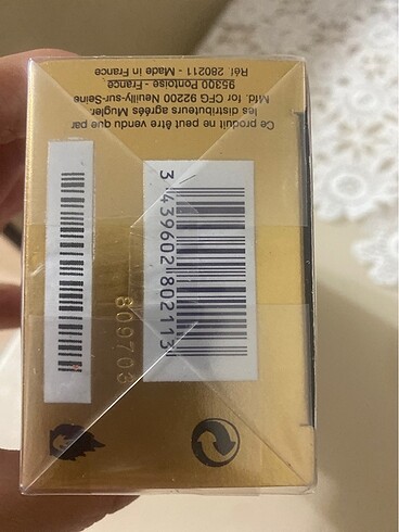  Beden Alıen Mugler