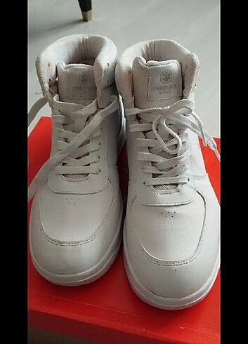 42 numara orjinal ürün ortapedik ameliyat geçirdiğim için hiç gi - Görsel 3