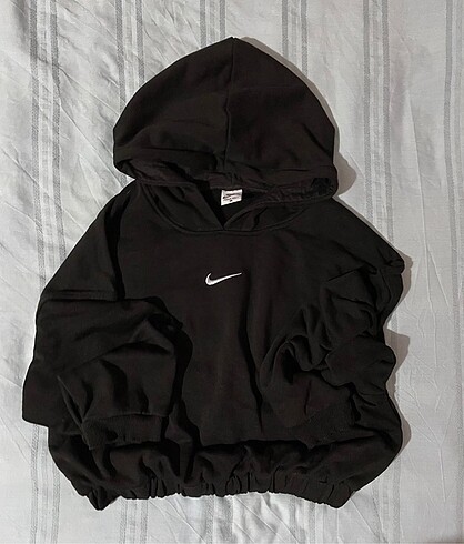 Kapüşonlu sweatshirt