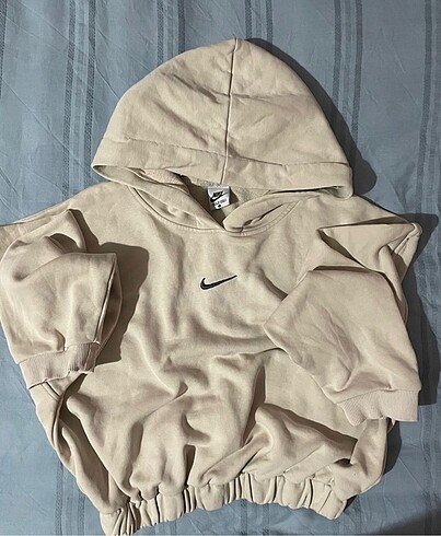 Kapüşonlu sweatshirt