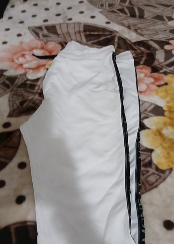 Beyaz Fermuarlı Rahat Kesim erkek eşorfman - Görsel 2