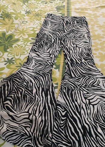 Diğer Zebra Desenli Pilili Bol Kesim Kadın Pantolon