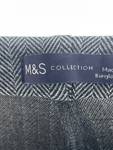 36 Beden gri Renk Marks & Spencer Düz Kesim %70 İndirimli.