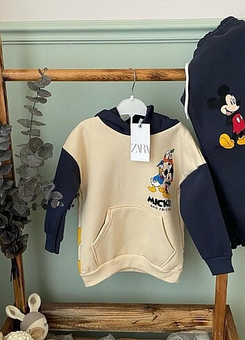 Zara Orijinal marka eşofman takımı 