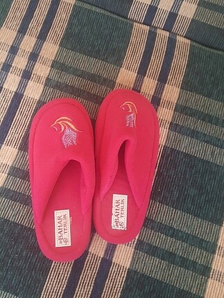 Pembe terlik