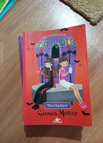  Beden Renk Kız kardeşim vampir seri kitap