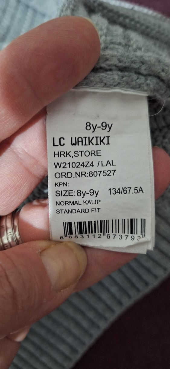 Erkek Çocuk Gri Kapüşonlu Örgü Hırka - Görsel 5