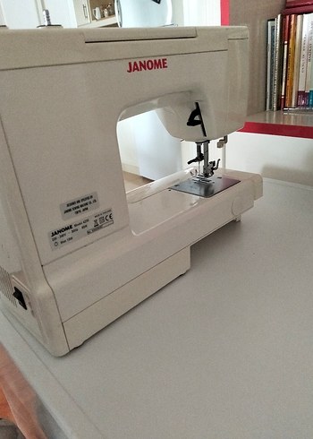 JANOME Dikiş Makinesi 4235 Model - Görsel 3