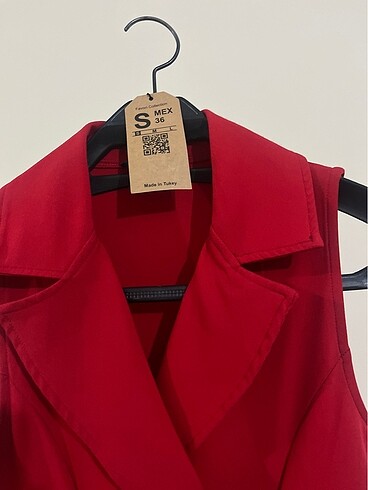 Kırmızı kumaş elbise - Görsel 4