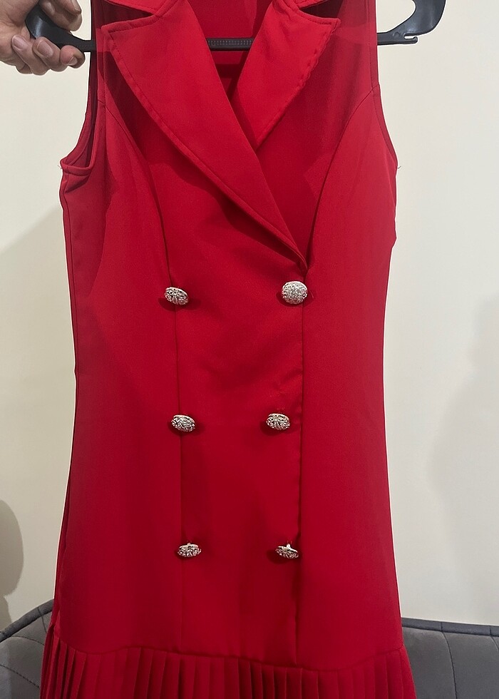 Kırmızı kumaş elbise - Görsel 5