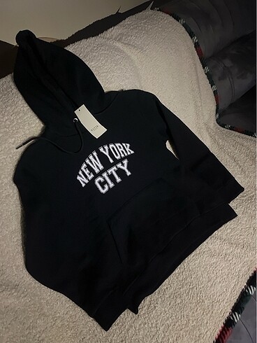 Siyah polarlı sweatshirt