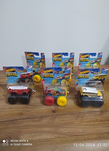  Beden Hot wheels mini truck 1:70 ölçekli