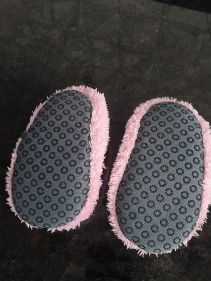 Kızlar için Pembe Nakışlı Sıcak Ev Terliği - Görsel 2