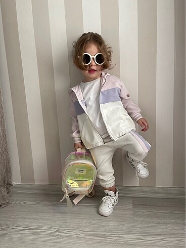 Zara Zara takım