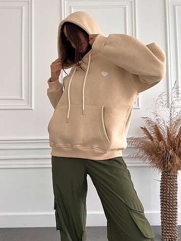 Kalp Baskılı Oversize Sweatshirt