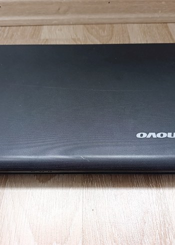 Siyah Lenovo Laptop