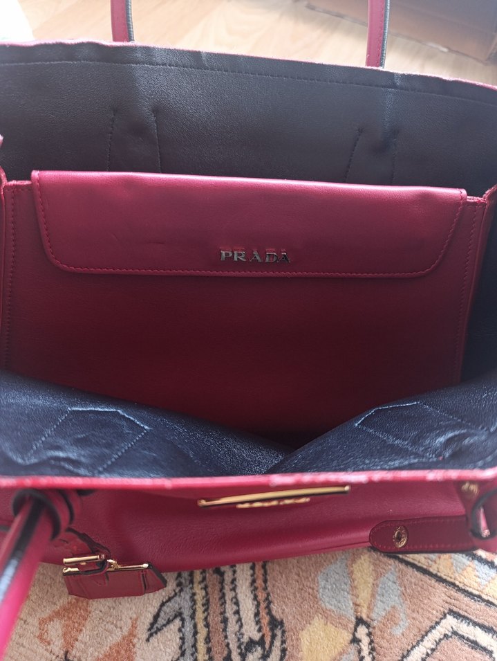 Kırmızı Deri Kadın El Çantası - Görsel 3