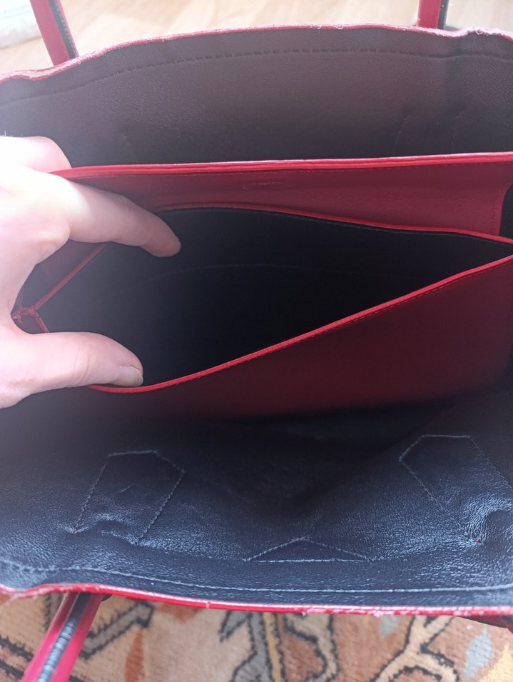 Kırmızı Deri Kadın El Çantası - Görsel 4