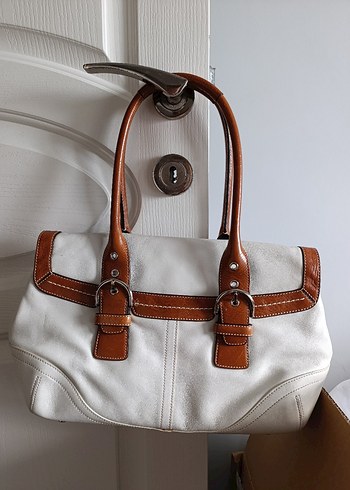 Klasik Deri Tokalı Beyaz Kadın Çanta - Görsel 3