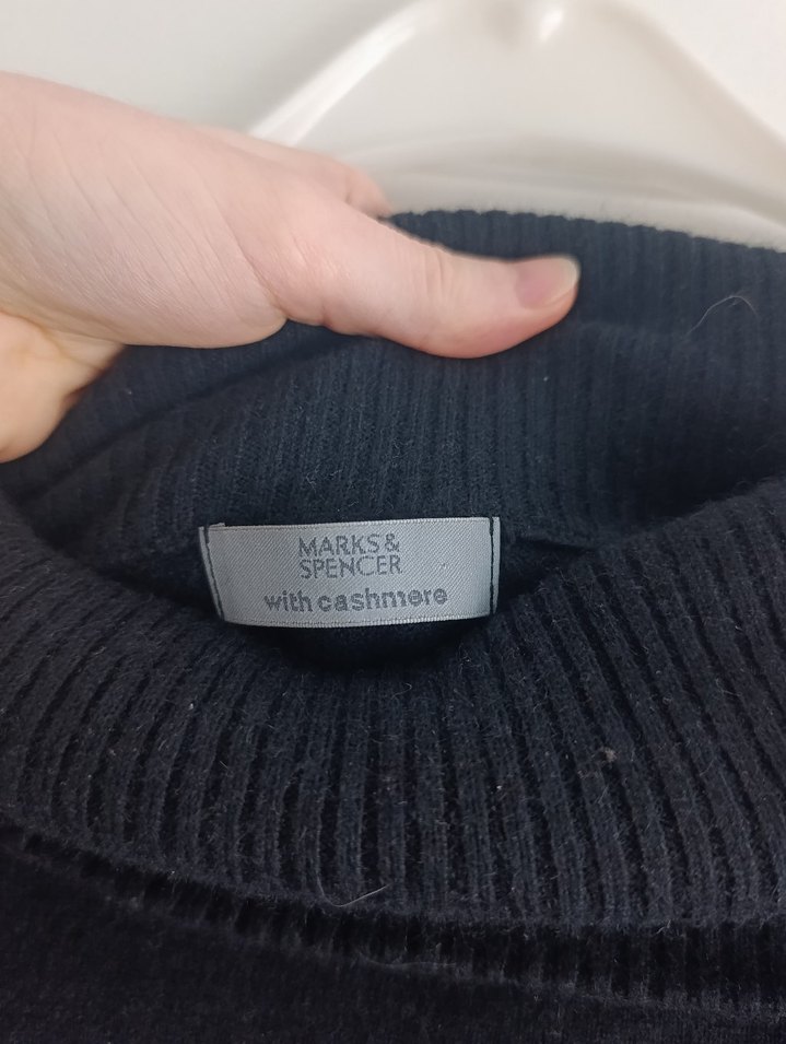 Siyah Kadın Yüksek Yakalı Triko Kazak - Görsel 4