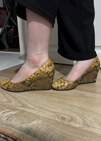 Bej Yılan Derisi Desenli Kadın Dolgu Topuk Stiletto - Görsel 2