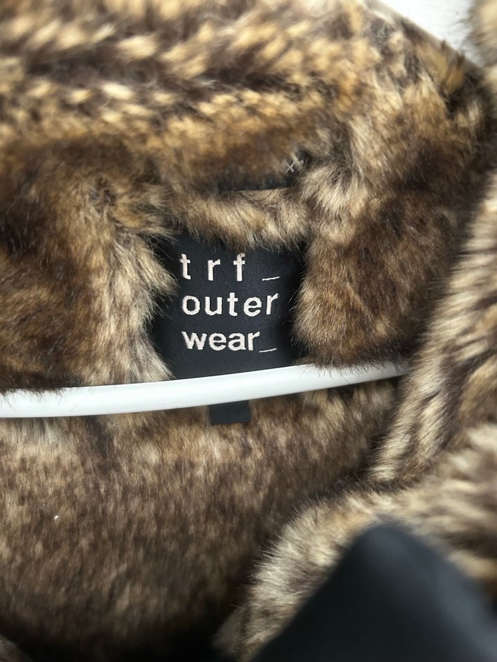 Zara Kahverengi Kürklü Kadın Kışlık Mont - Görsel 3