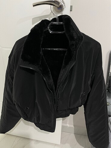 Bershka Çift yüzlü kürk