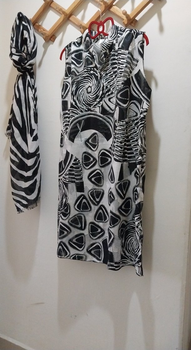 Pareo Şifon Deniz Elbisesi Yarı-Transparan Siyah Beyaz XL- XXL - Görsel 2