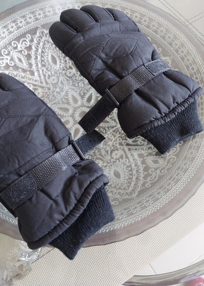 Siyah Kar Kayak Eldiveni Cırtlı İçi Polar Çocuk L beden - Görsel 3