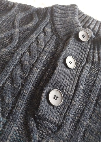 Sıfır Gibi Gri Örgü Erkek Kazak, Yüksek Yaka, Düğmeli - Görsel 4