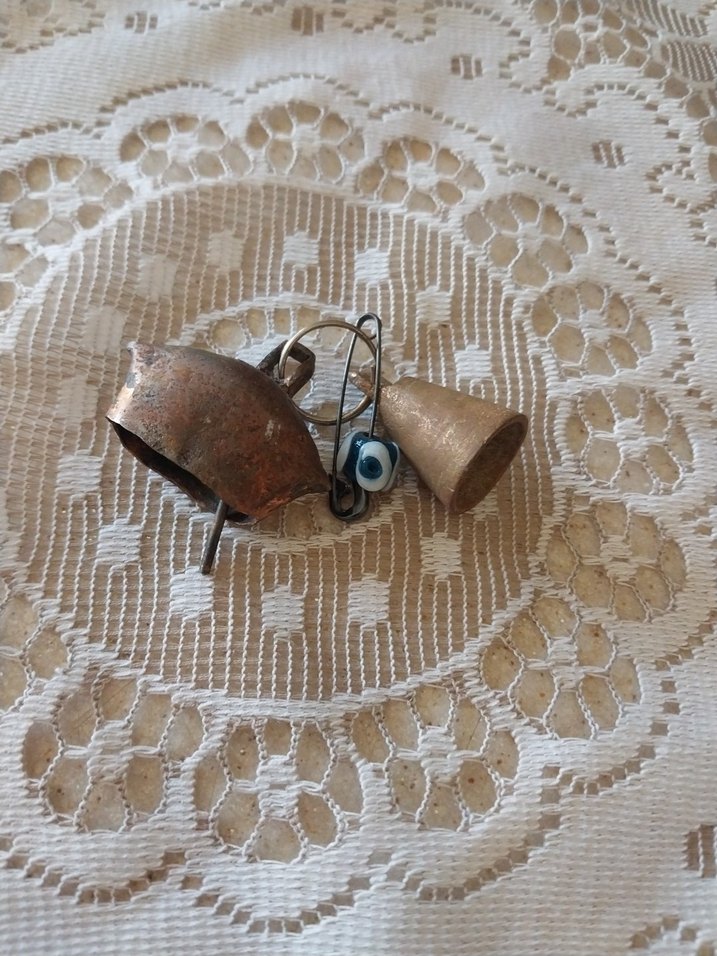 Antika Prinç Bakır Çanlar eskilerden - Görsel 2