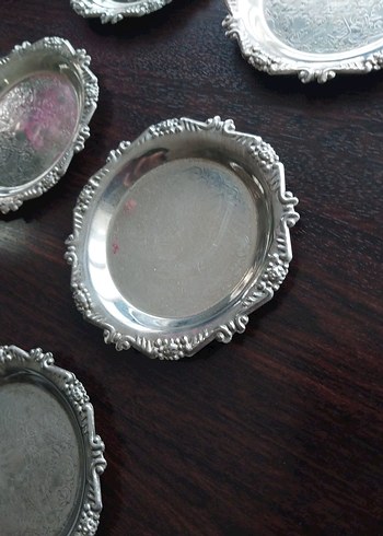 Vintage 2 Queen Anne
Ingiliz Gümüş Kaplama Sunumluk 6+6+2 stand - Görsel 9