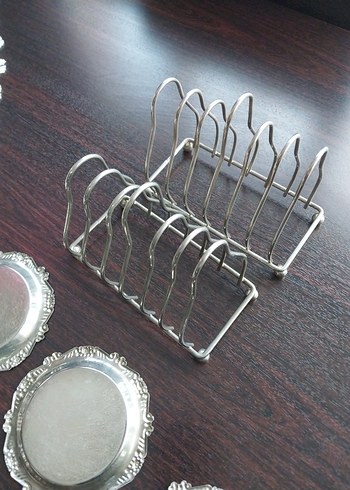 Vintage 2 Queen Anne
Ingiliz Gümüş Kaplama Sunumluk 6+6+2 stand - Görsel 10