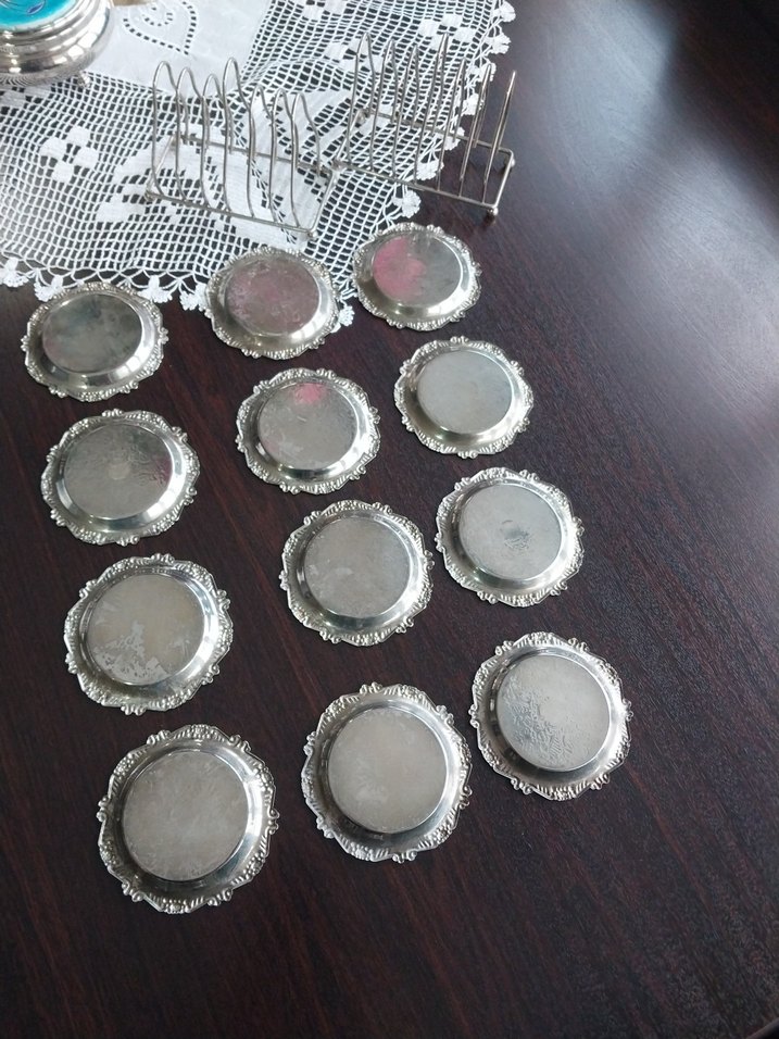 Vintage 2 Queen Anne
Ingiliz Gümüş Kaplama Sunumluk 6+6+2 stand - Görsel 4