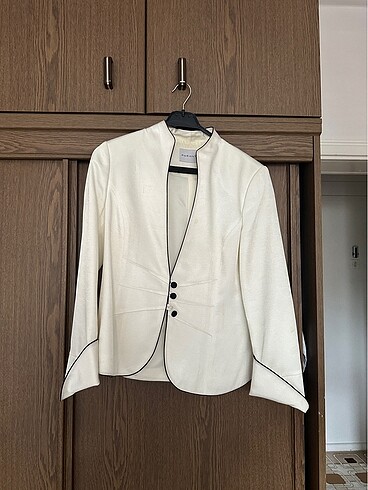 Abiye Blazer